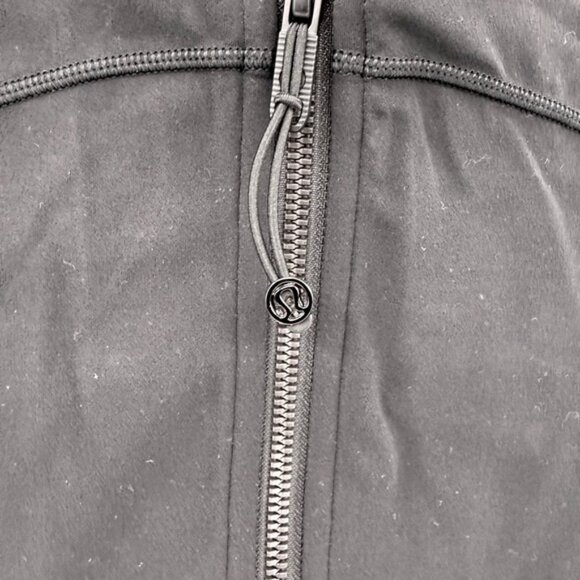 Lululemon Hooded Define Jacket Nulu Black Size 10 LW4BQYS BLK - Picture 5 of 8